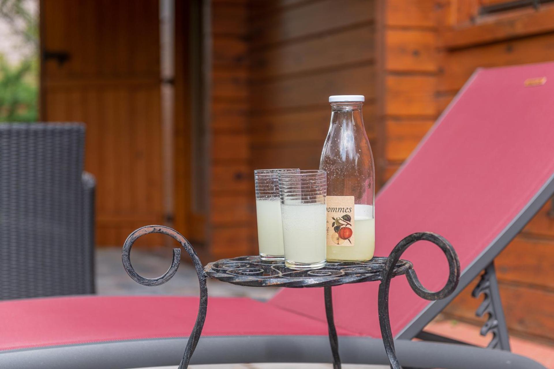 Chalet La Calougeotte, Jardin, Spa Et Sauna Prives Le Ménil Eksteriør billede