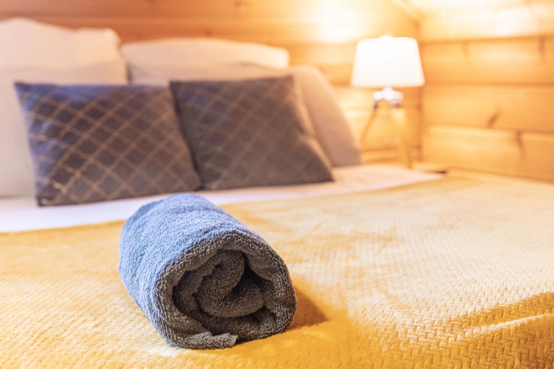 Chalet La Calougeotte, Jardin, Spa Et Sauna Prives Le Ménil Eksteriør billede
